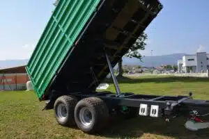 Traktoranhänger, WÖZ Anhänger, A90, 9000 kg Gesamtgewicht, starker Tandem-Dreiseitenkipper, 3S-Kipper, diverse Modelle, Zweiachser, Kipper, Kippanhänger für Traktoren, diverse Ausführungen