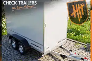 BOX 3015/2, 2000 kg, Innenhöhe 180 cm, Zweiachser, gebremst, Kofferanhänger